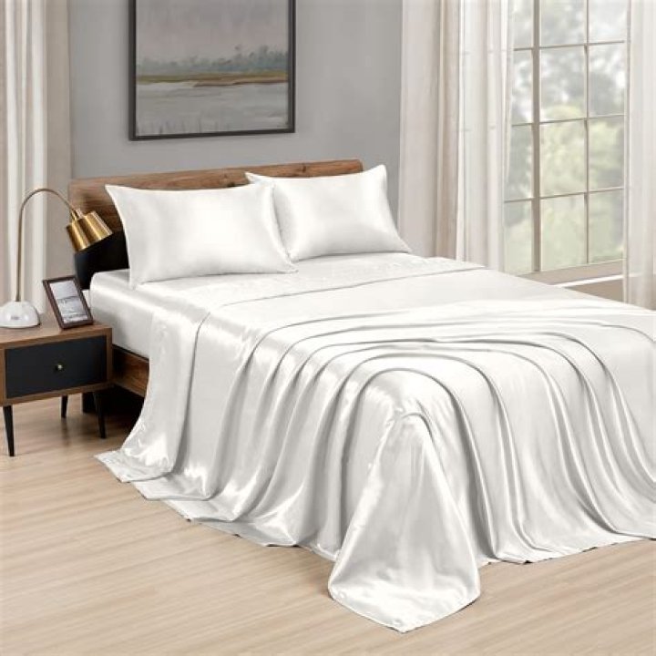 Are satin sheets hot or cool?