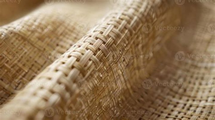 Can mycelium be woven?