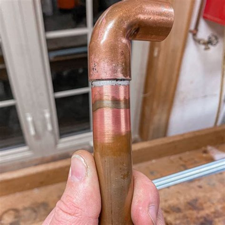 Can you use beeswax on copper?