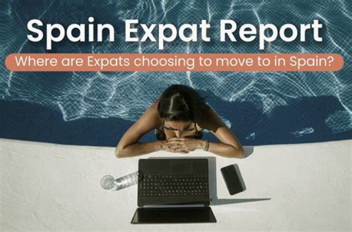 Do expats living in Spain get free healthcare?