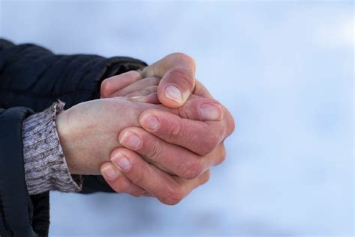 Is it OK for my babies hands to be cold at night?