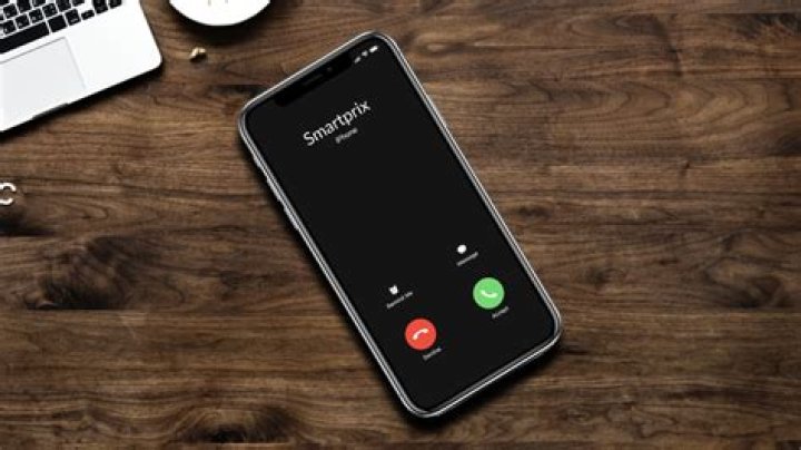 What are the rules in receiving a phone call?