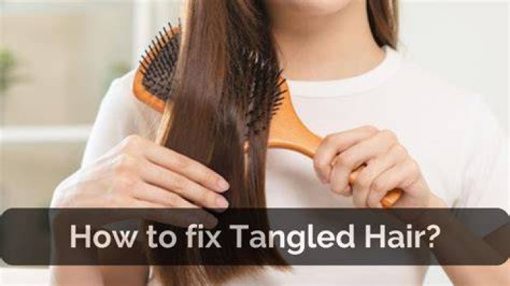 What do you soak hair in to detangle?