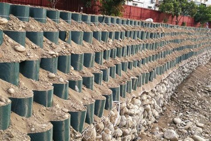 What is the cheapest brick?
