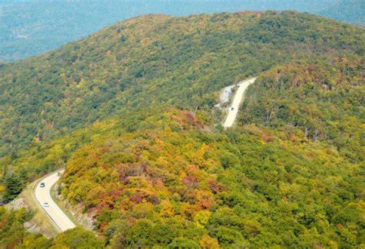 What is the highest point on Skyline Drive?