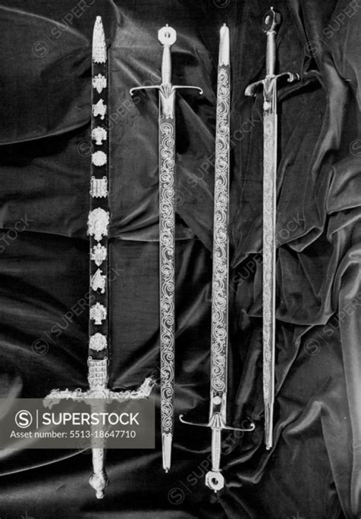 Who carries the sword of state?