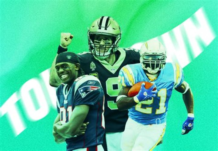 Who has the most touchdowns by a tight end in a single season?