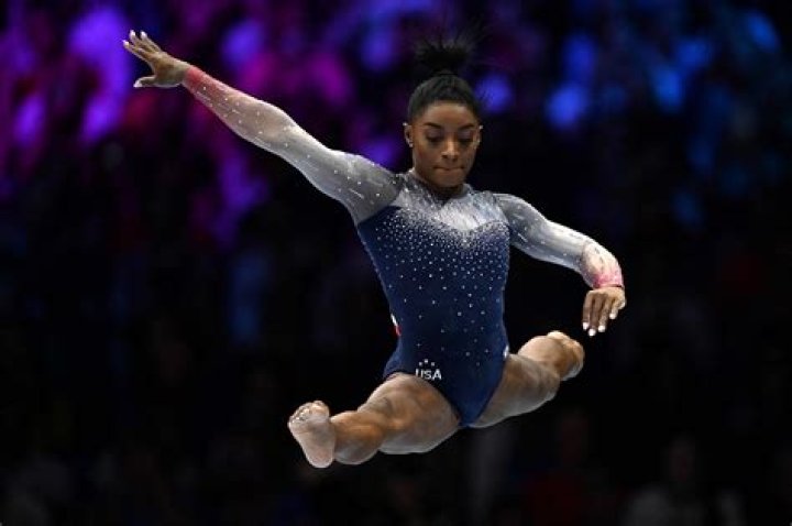 Who is the best gymnast in the world 2021?