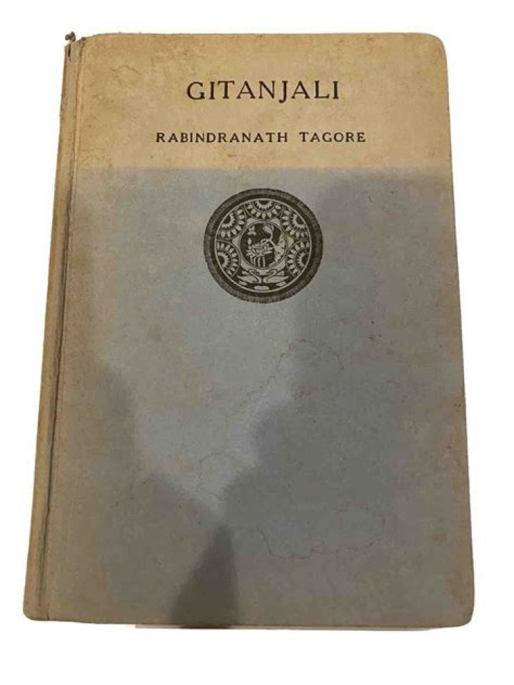 Who wrote Gitanjali voice change?